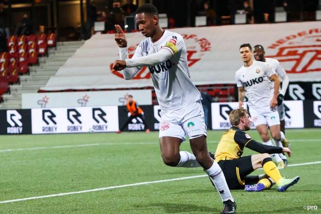 续约背后的 续约背后的