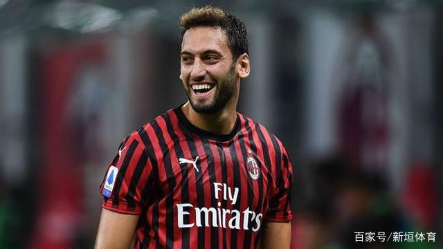 了一个尴尬 了一个尴尬