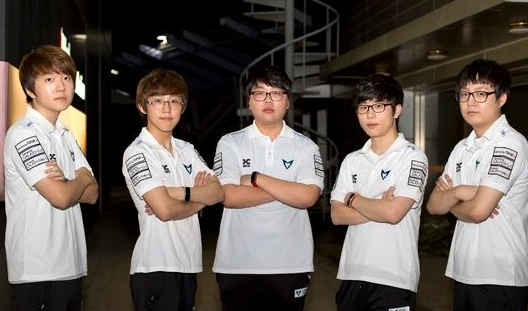平滑拉回5 平滑拉回5